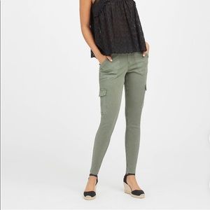Spanx twill cargo pants. Run a bit tight for a small.